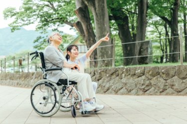 <strong>社会福祉士は食いっぱぐれないって本当？</strong>